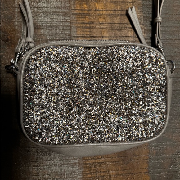 Womens Purse Crossbody Gray with Silver Sparkles 2 Zippered Compartments - Picture 2 of 7